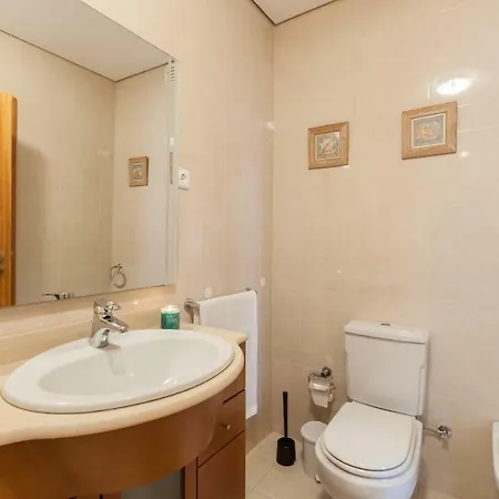 Aloha Beach House * Viana do Castelo